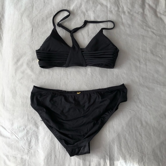 Azura Australia black bikini set - full bottoms with strappy top - size 4 USA - Picture 2 of 5